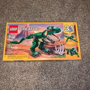 Lego creator might dinosaurs